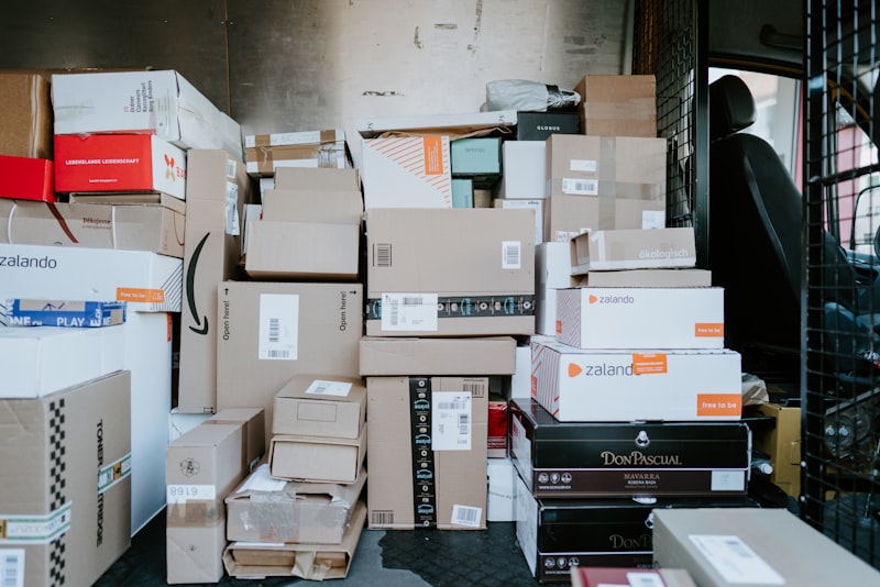 Import & Distribution